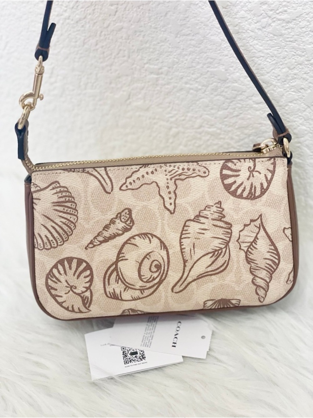 NWT Coach Nolita 19 With Shell Print Signature Canvas CBK79 Gold/Sand Multi - Picture 3 of 10